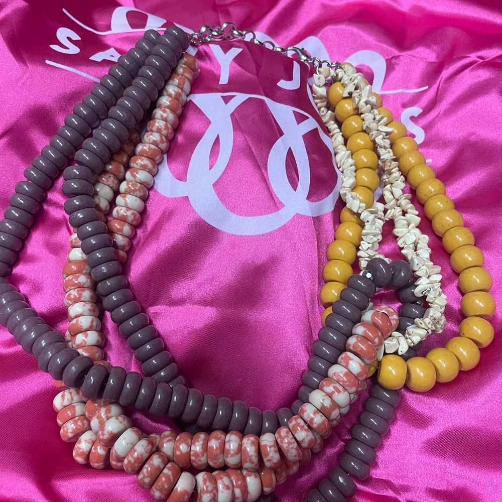 Sassy Jones necklace